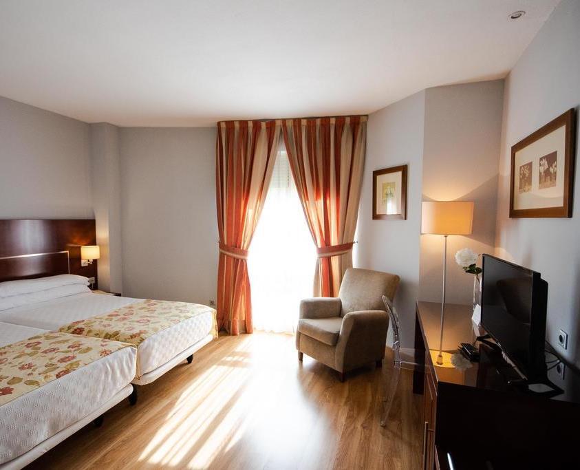 Hotel Rl Anibal Linares  Exterior photo