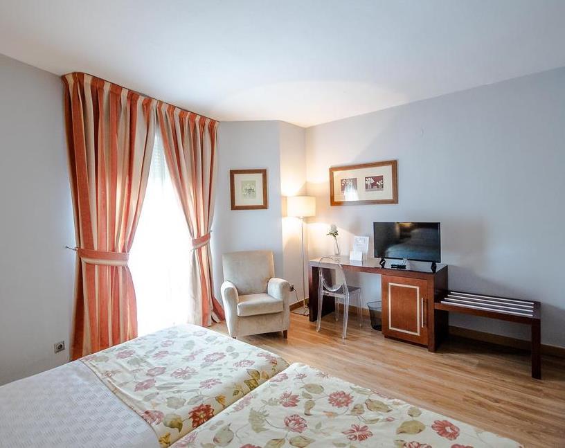 Hotel Rl Anibal Linares  Exterior photo